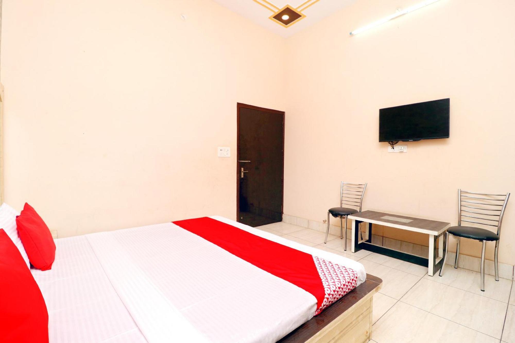 Hotel O Pushp Vatika Bhiwani Extérieur photo