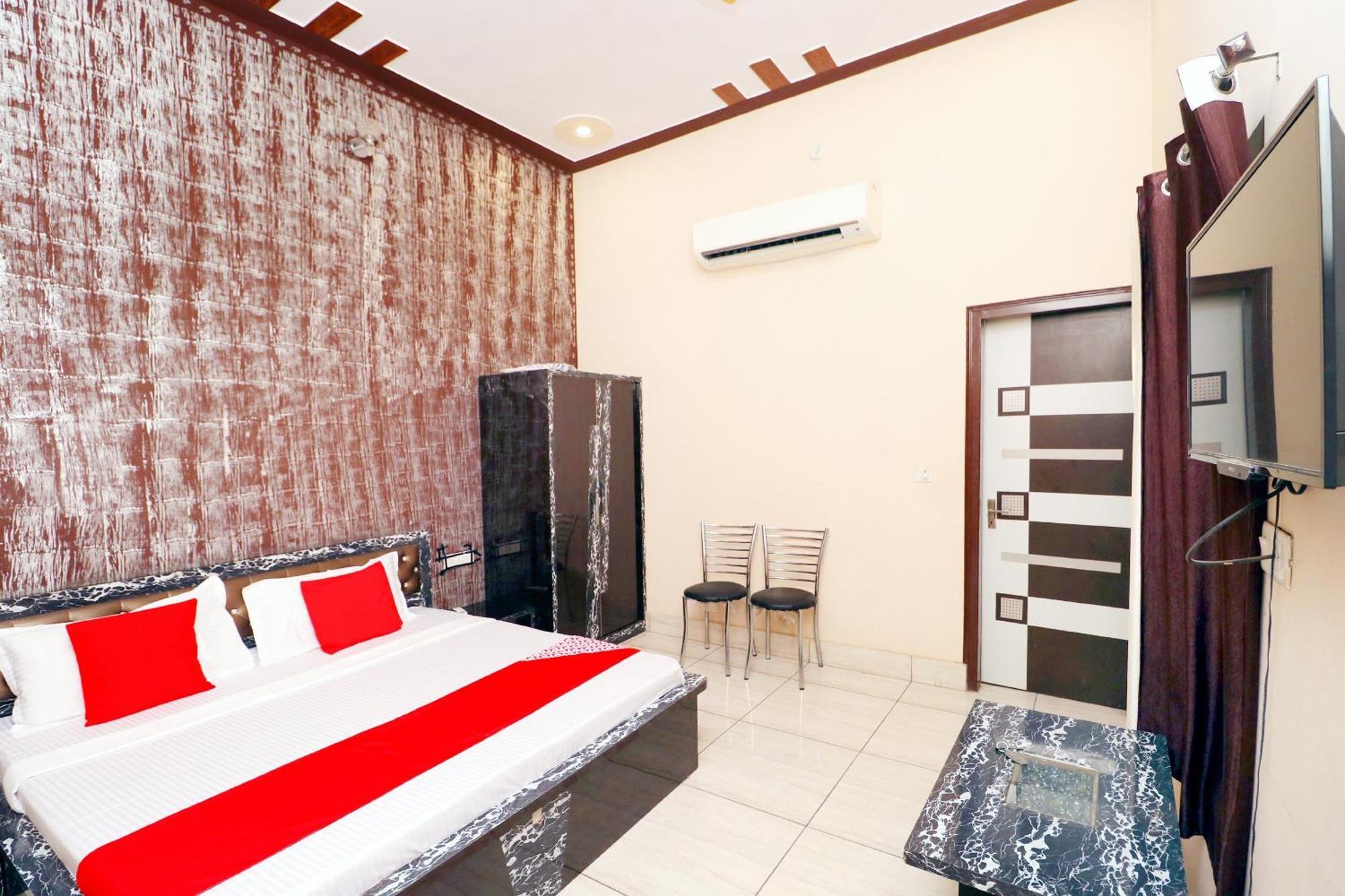 Hotel O Pushp Vatika Bhiwani Extérieur photo